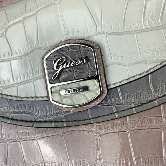 Guess Handbag Purse Tote Croc Embossed Patent Leather Pink Gray - READ - Picture 2 of 16